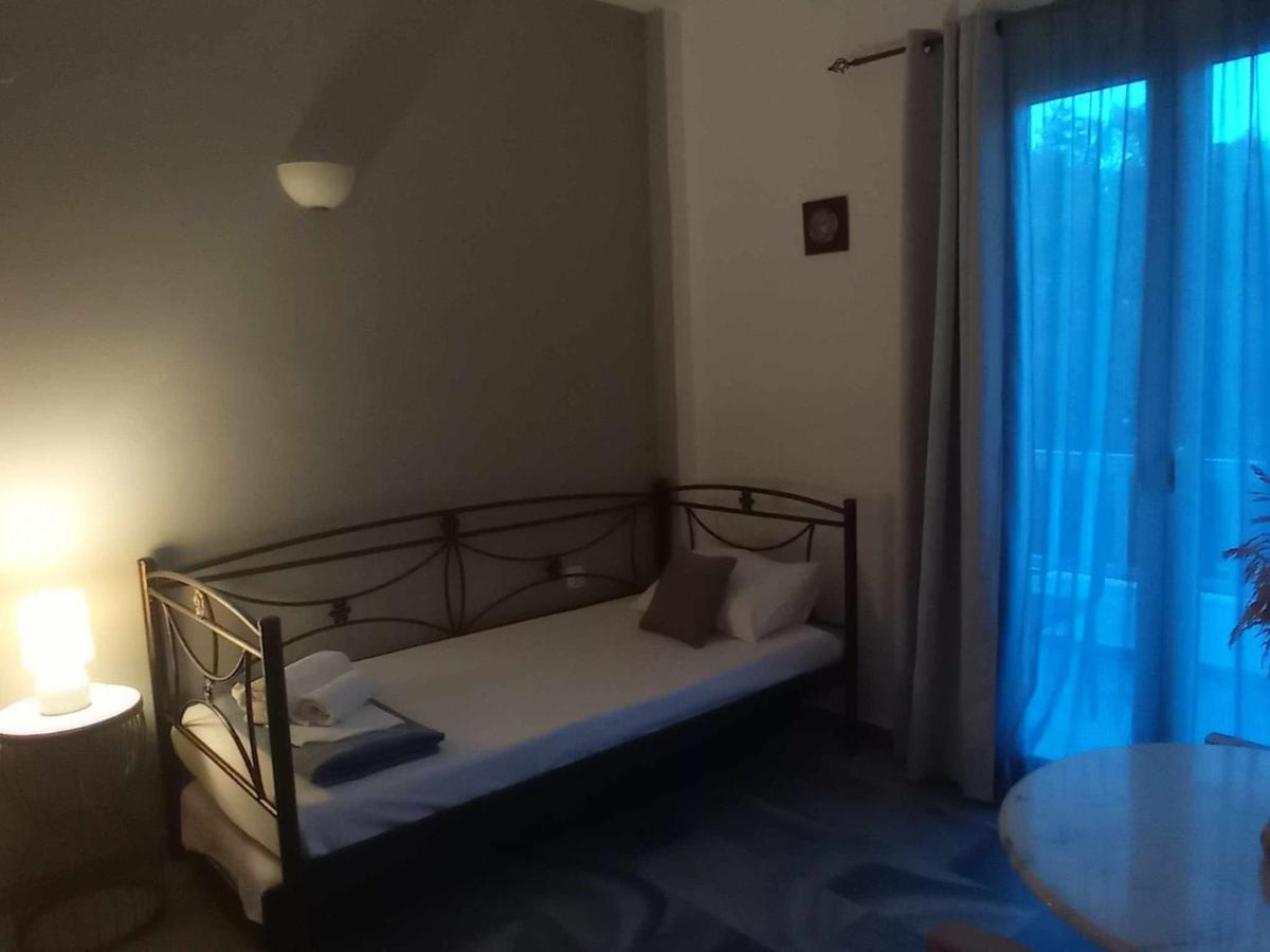 Kantouni Guest House By The Sea 바트시 외부 사진