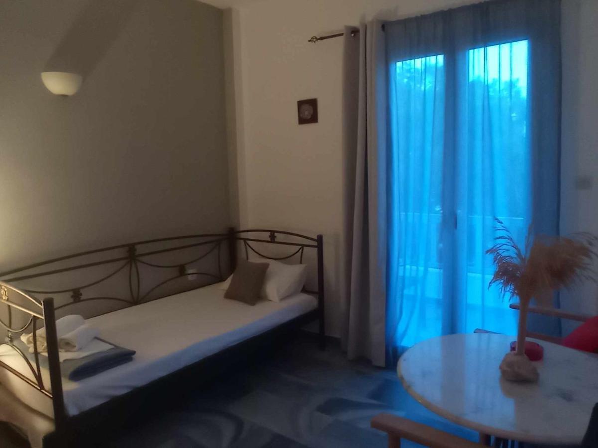 Kantouni Guest House By The Sea 바트시 외부 사진