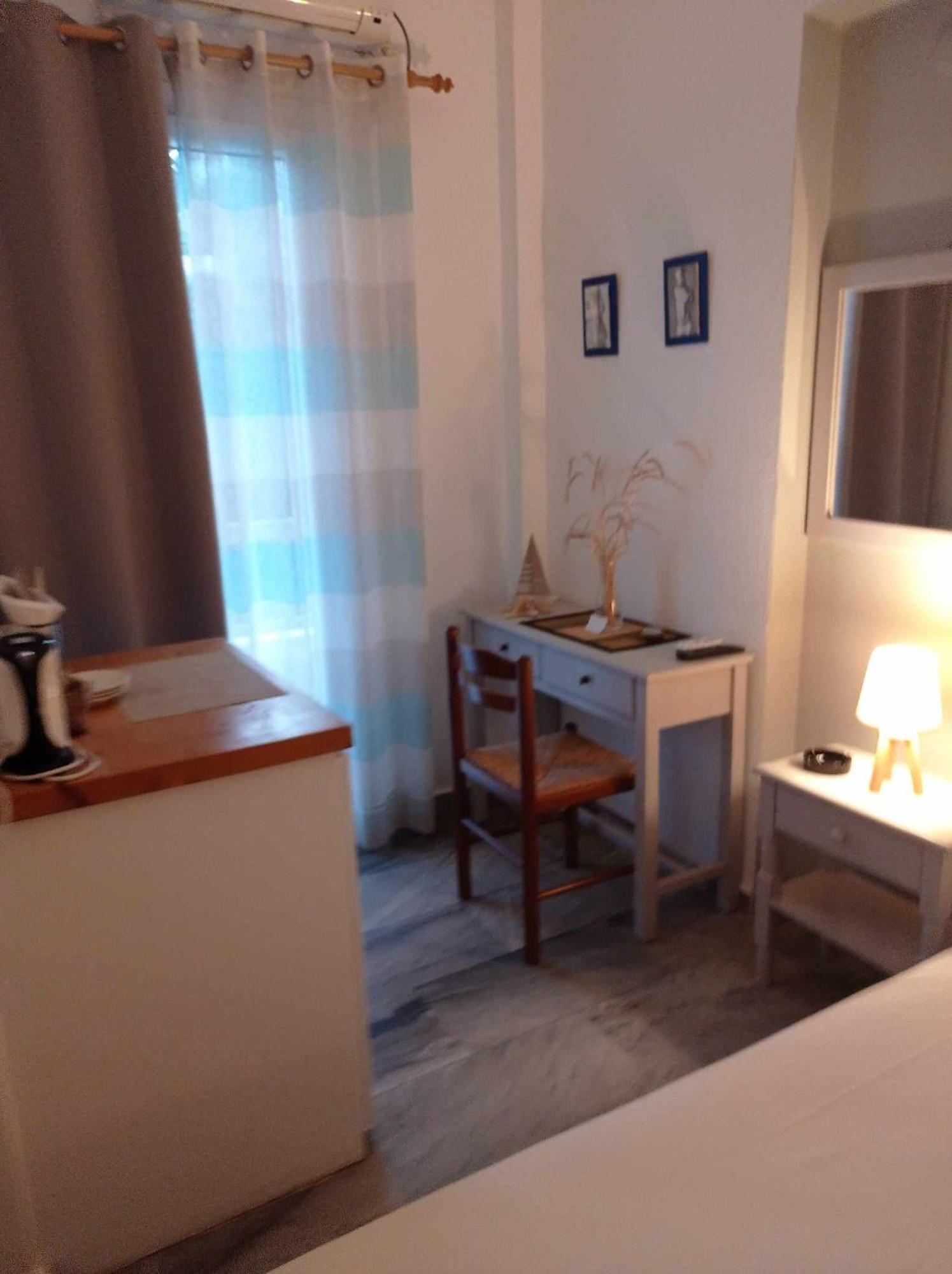 Kantouni Guest House By The Sea 바트시 외부 사진